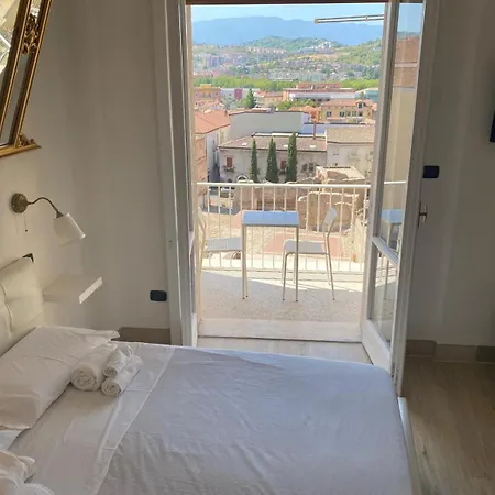 Nocleg ze śniadaniem 10 Mt Dal Duomo Benewent