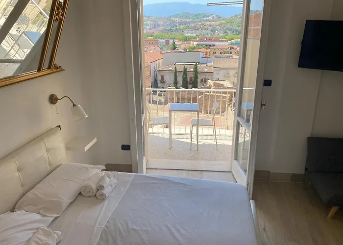 Nocleg ze śniadaniem 10 Mt Dal Duomo Benewent